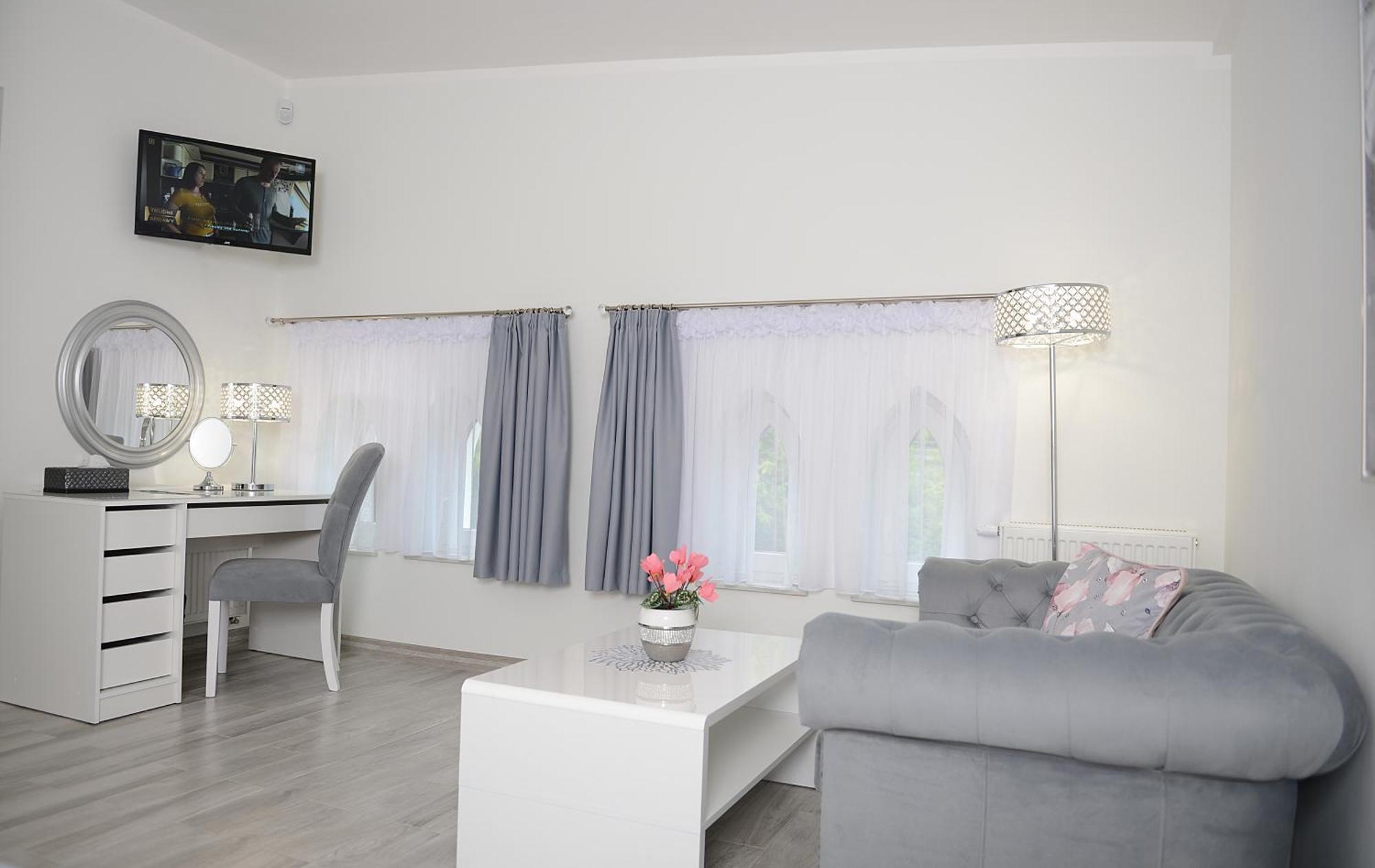 Rezydencja Mysliwska - Apartamenty Koszalin Ngoại thất bức ảnh