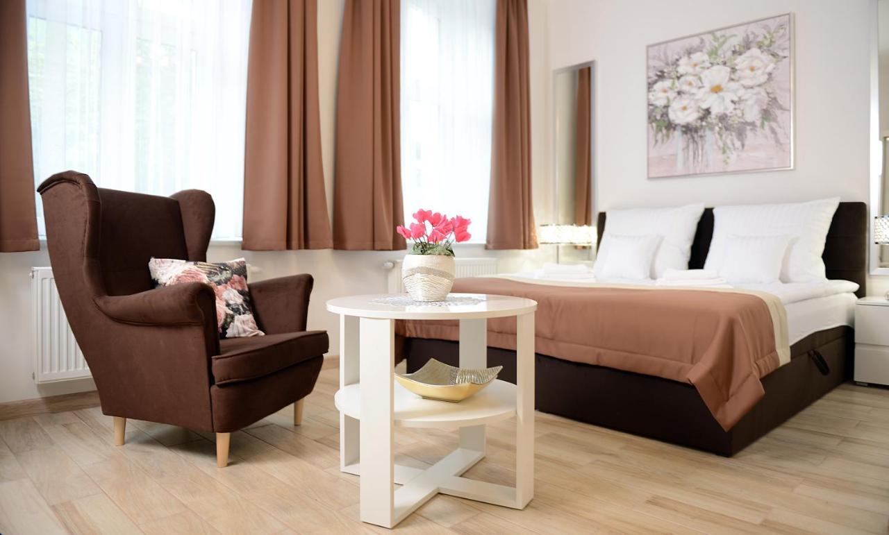 Rezydencja Mysliwska - Apartamenty Koszalin Ngoại thất bức ảnh